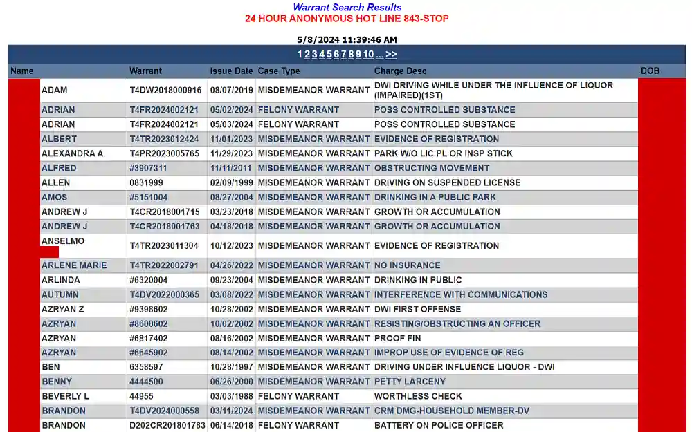 A screenshot from Bernalillo County showing the result from the warrant search page contains the offender's full name, warrant no., issue date, case type, charge description, and DOB; the county logo is at the top of the page.